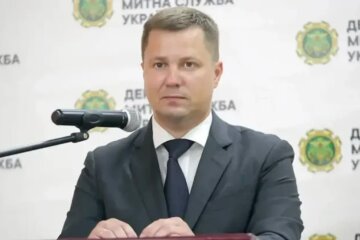 Владислав Суворов