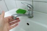 Киев оставили без воды, отключили свет: что говорят коммунальщики