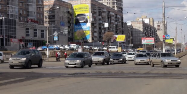 Украинские водители. Фото: скриншот YouTube-видео