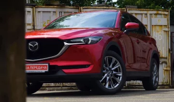 Mazda CX-5. Фото: Шалена передача, скрин