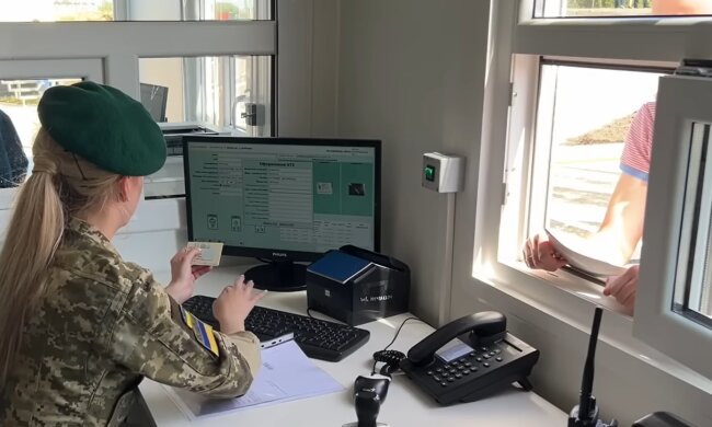 Выезд за границу.  Фото: скриншот YouTube-видео