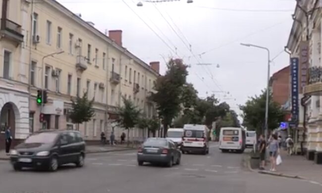 Украинцам напомнили, за какие нарушения на дороге грозит штраф. Фото: скриншот Youtube-видео