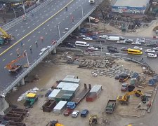В Киеве тестируют новый мост, фото: скриншот с YouTube