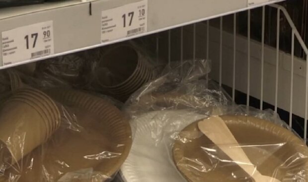 Одноразовая пластиковая посуда. Фото: скриншот YouTube