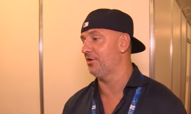 Падчерица Потапа показала свою фигуру. Фото: скриншот Youtube