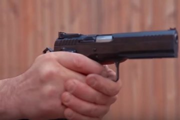 В столице расстреляли мужчину: в полиции раскрыли подробности стрельбы у Гидропарка