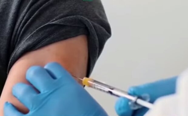 Украина получит вакцину от COVID-19. Фото: скриншот YouTube-видео