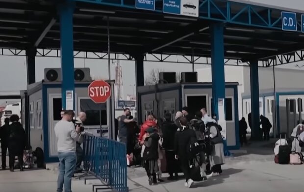 Перетин кордону. Фото: скріншот YouTube-відео