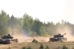 Військова техніка. Фото: скріншот YouTube-відео