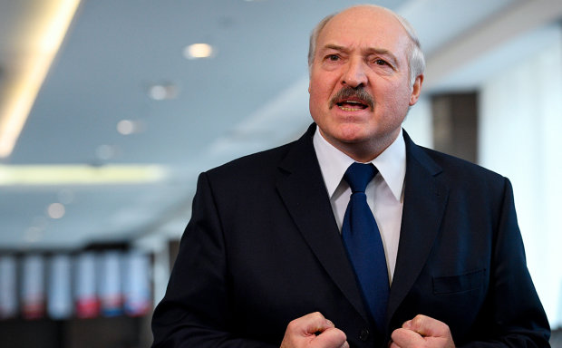 Память подвела: Лукашенко оскандалился во время встречи с Зеленским