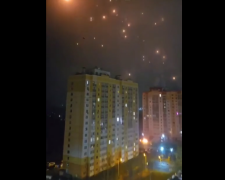 Небо горіло в 10 областях: на рф масова атака дронів - відео