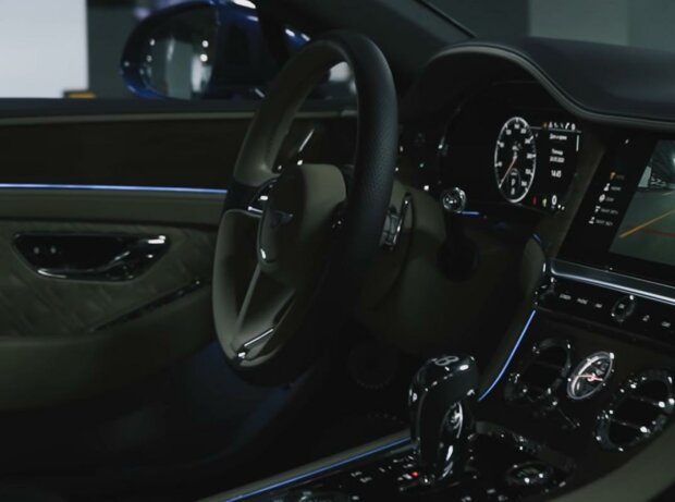 Bentley Continental GT. Фото: скриншот Youtube