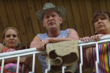 Кадр из сериала "Сваты". Фото: скриншот YouTube