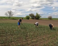 Жители села. Фото: скриншот YouTube-видео