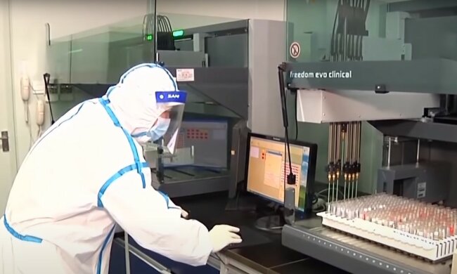 Вакцина от коронавируса. Фото: скриншот Youtube