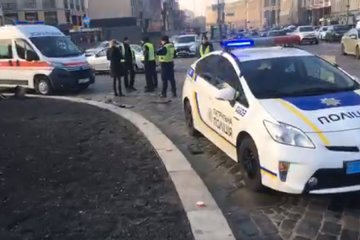 В центре Киева произошла ДТП, фото: Скриншот Facebook