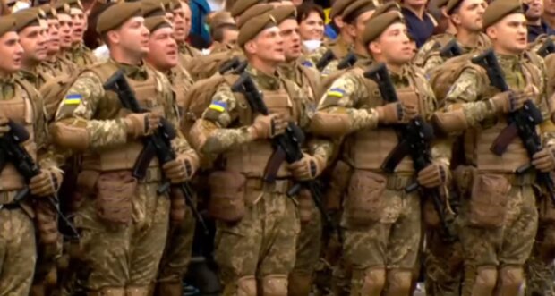 В Украине появятся новые военные звания. Фото: скриншот YouTube