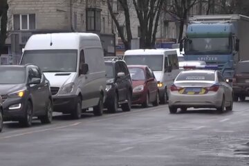 Автомобілі. Фото: скріншот YouTube-відео