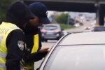 Співробітники патрульної поліції. Фото: скріншот YouTube-відео