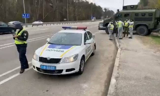 Блокпост на въезде в Киев. Фото: скрин youtube