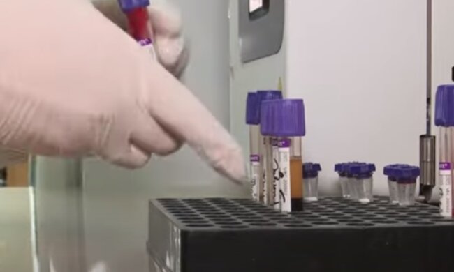 Коронавирус в Украине начал косить молодых