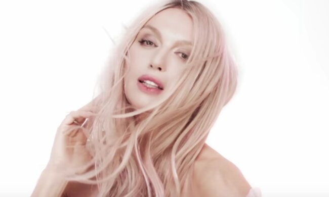 Оля Полякова. Фото: скрин youtube