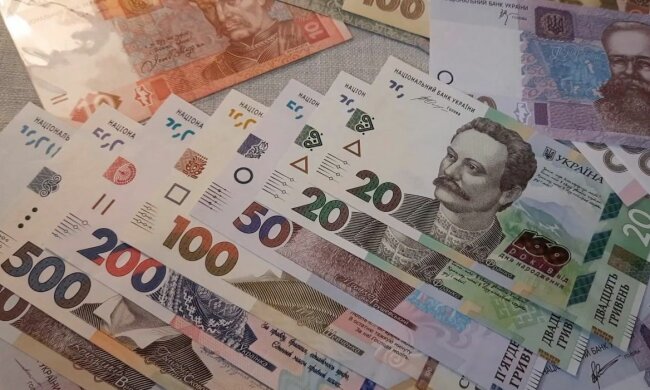 В Україні запустять е-гривню: виявилося, в електронних грошей дуже багато переваг