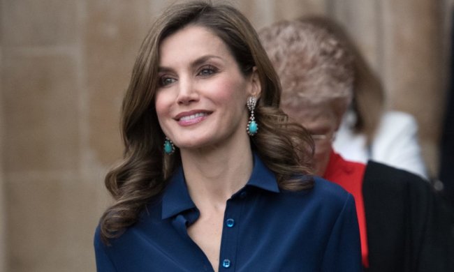 Королева Летиция озадачила поклонников новым стилем: совсем на нее не похоже
