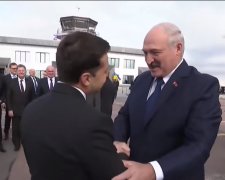 Зеленский и Лукашенко во время встречи в Житомире. Фото: скрин сюжета ОНТ