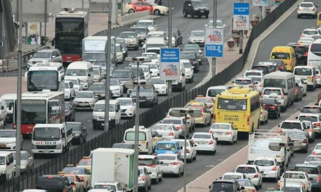 Готовьтесь к пробкам на две недели: в Киеве перекроют дороги