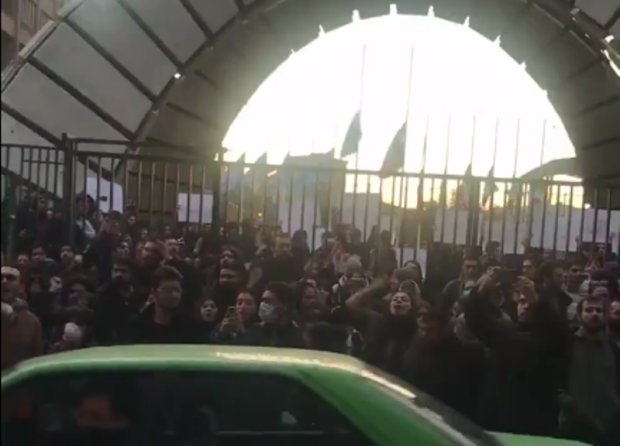 Протесты в Иране, фото: скрин с видео