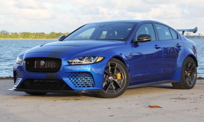 Jaguar XE SV Project 8 побил свой же рекорд скорости. Видео