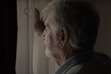 Старість. Фото: YouTube, скрін