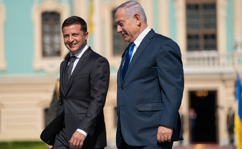 Во время президентства Владимира Зеленского страна начала развиваться вдвое быстрее! Так заявил премьер Израиля во время официального визита в Украину