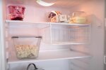По 20-30 годин без світла: робоча інструкція, як зберегти продукти в холодильнику