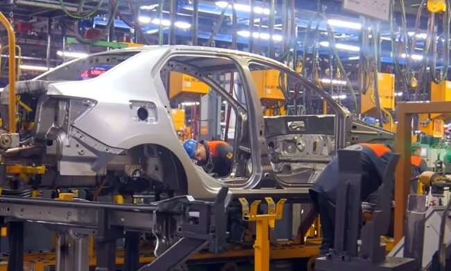 Производство Lada. Фото: скриншот Youtube-видео