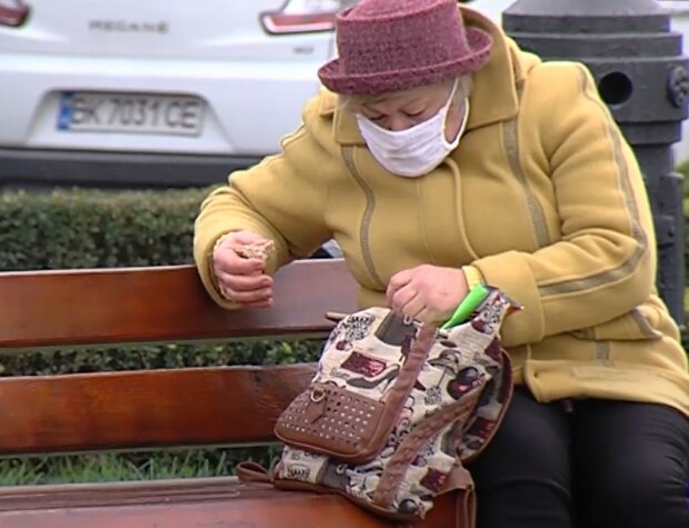 Украинские пенсионеры. Фото: скриншот Youtube