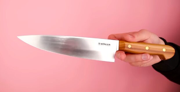 Нож. Фото: YouTube