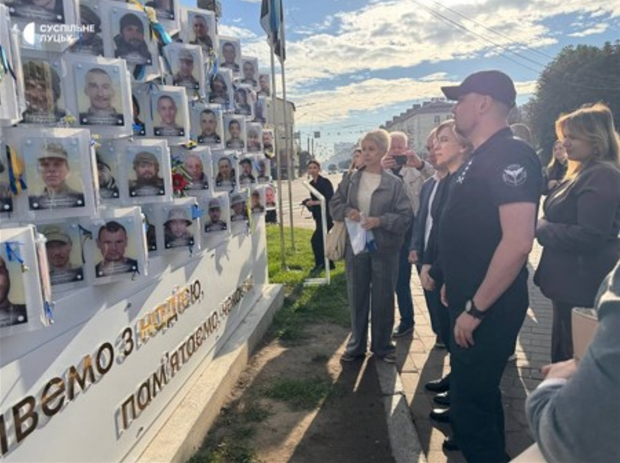Вопросы ветеранов и поддержки семей погибших: детали визита Буданова в Луцк