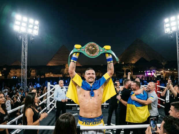 Усик перемога піраміди Гіза пояс WBC бокс