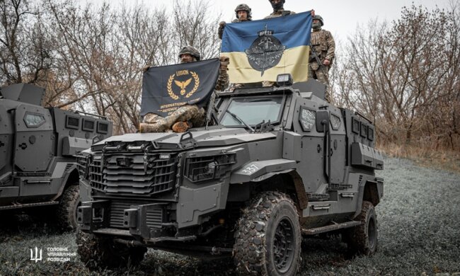 Зброя проти дронів: спецпризначенці ГУР отримали рушниці та спеціальне спорядження від благодійників