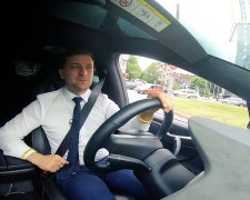 Одолжил: стало известно, откуда у Зеленского электрокара Tesla Model X