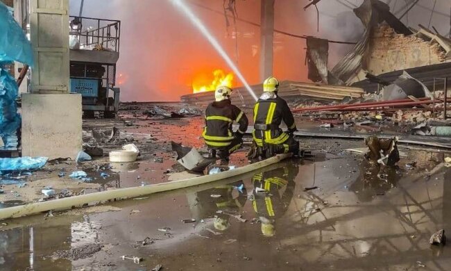 Масштабна атака на мирні міста, "бавовна" у Криму - що трапилося в Україні в ніч проти 6 червня