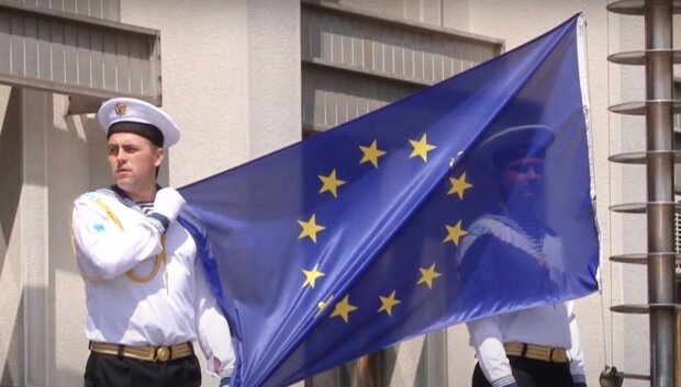 Прапор ЄС. Фото: YouTube, скрін