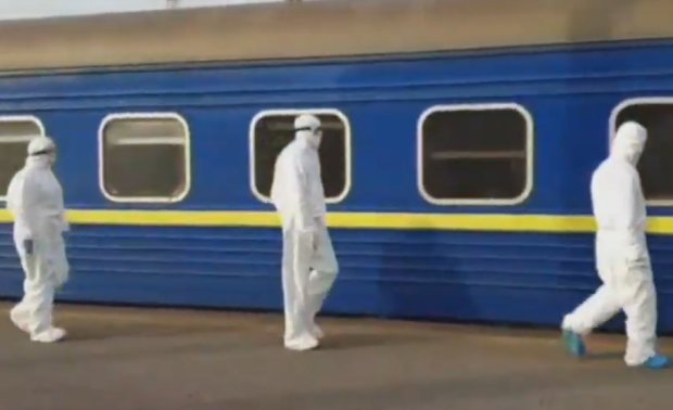 Последний спецпоезд из Москвы. Фото: скриншот YouTube