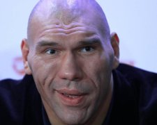 Известного российского боксера Валуева так и не спасли. Рак "сожрал" его, операции не помогли