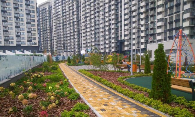 Многоквартирный дом. Фото: Стена