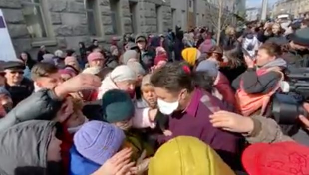 Протесты в Харькове. Фото: скриншот видео