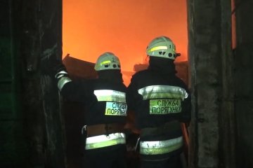 Спасатели, пожар. Фото: скрин видео ГСЧС