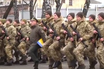 Срочники. Фото: скриншот YouTube-видео